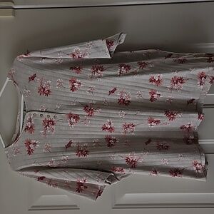 Womens Plus Size 24/26W Floral Knit Top